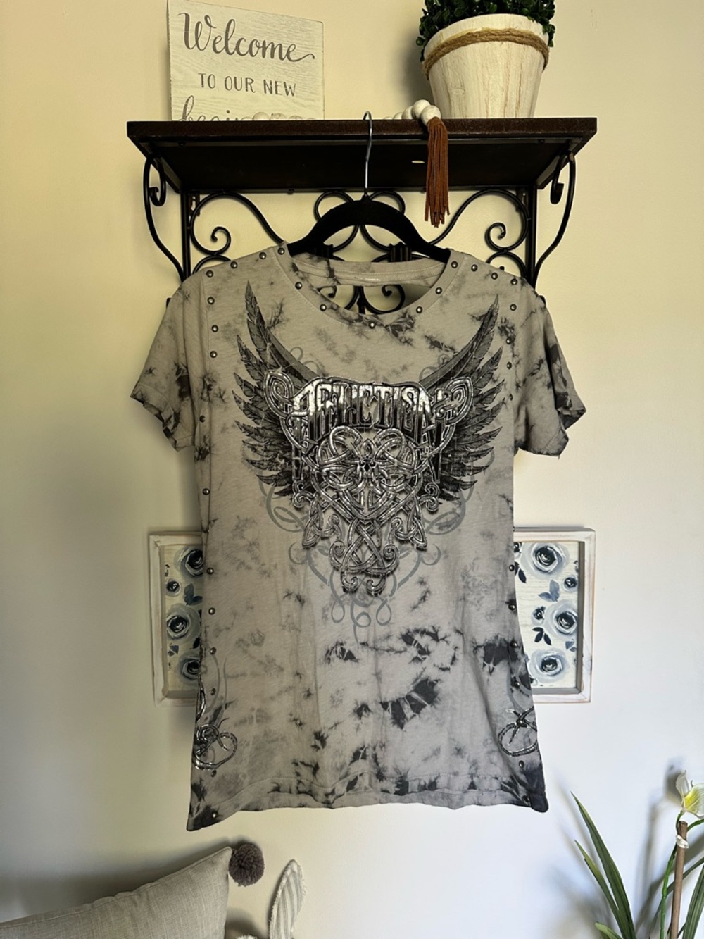 Affliction Gray Tie-Dye Short Sleeve Graphic Tee with Stud Accents Distressed - Picture 2 of 7